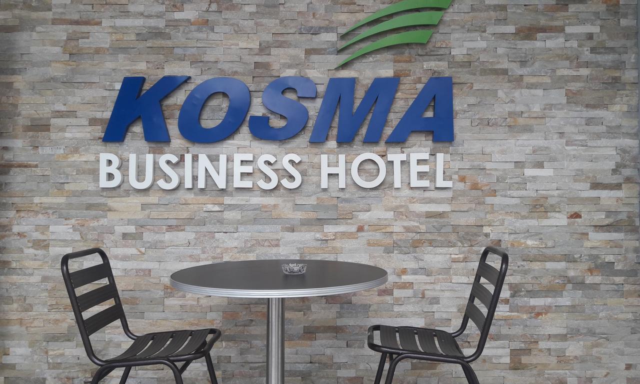 Kosma Business Hotel Kuantan Bagian luar foto